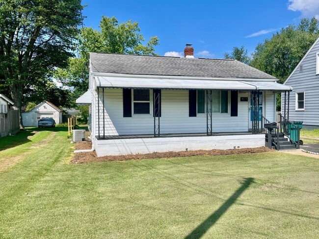 Primary Photo - 5110 Kemp St