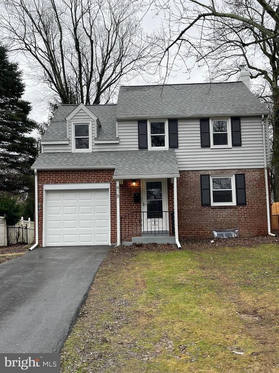 Building Photo - 418 Goodley Rd