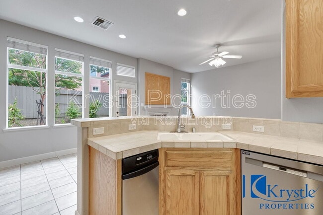 Building Photo - 7709 Crown Heights Ct
