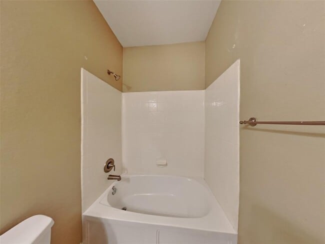 Building Photo - 13826 McKinney Creek Ln