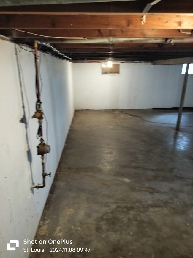 Building Photo - 10141 Baron Dr