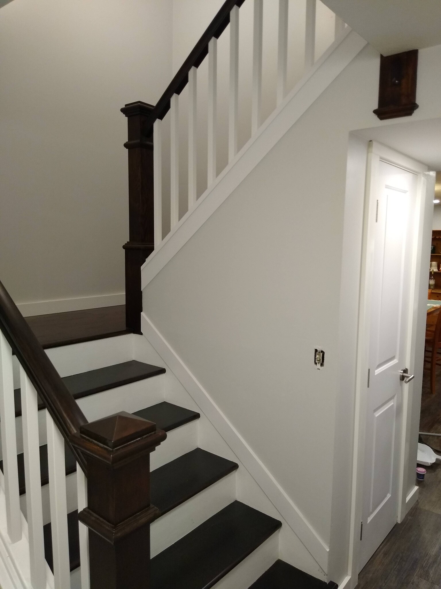 Stairs - 3905 Almira Dr