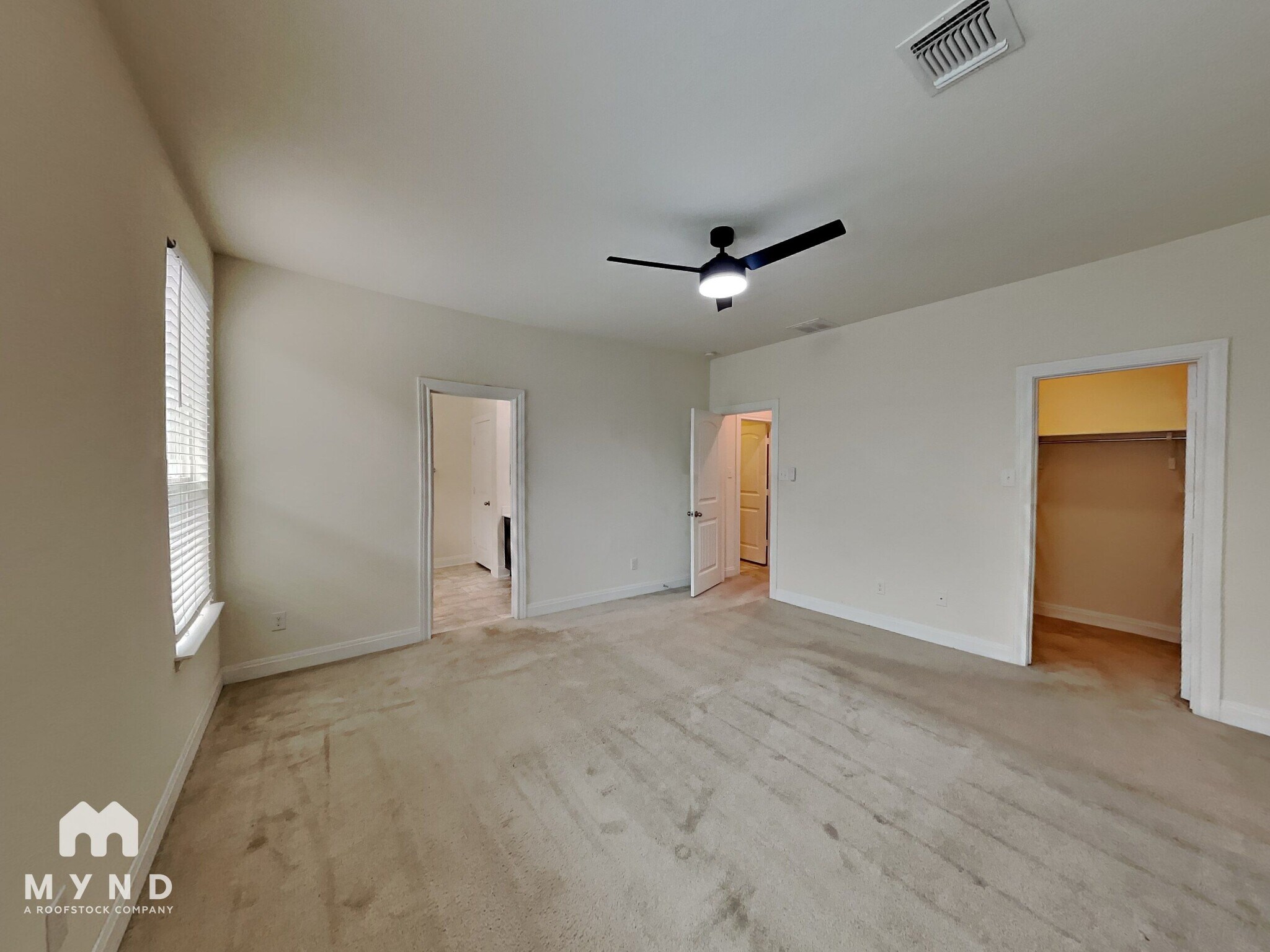 Building Photo - 13725 James Buchanan St