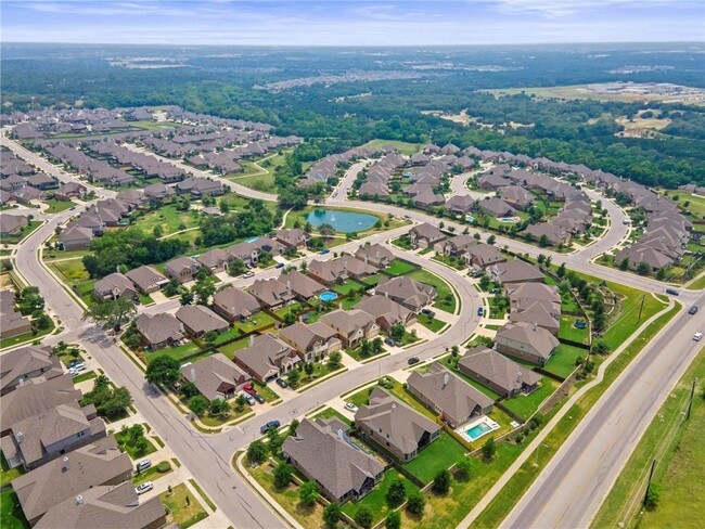 Building Photo - 3804 Carya Dr