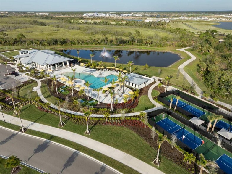 Building Photo - 17778 Solstice Ave