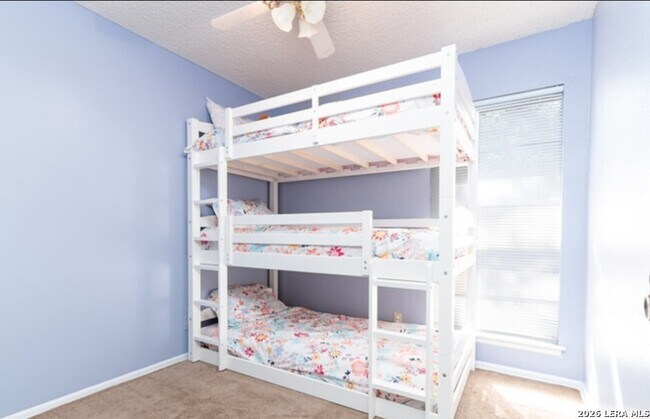 Building Photo - 5855 Cliffmont Dr