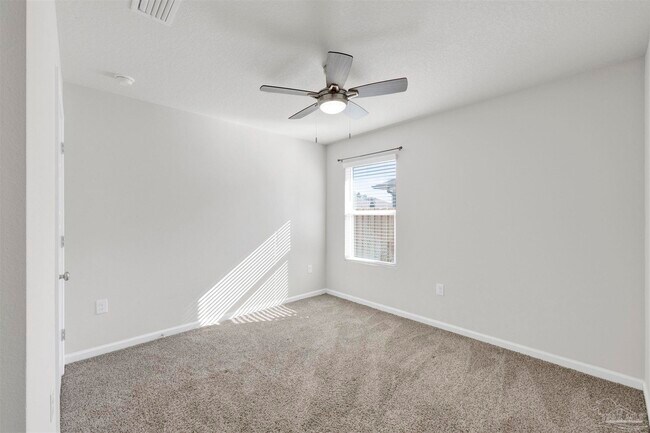 Building Photo - 5964 Laurel Oak Dr