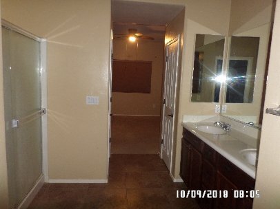 Building Photo - 12851 N Fox Hollow Dr
