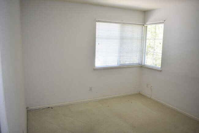 Building Photo - 5229 Windham Way