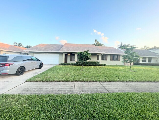 Primary Photo - 4834 Willow Dr