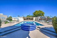 Building Photo - 8647 E Devonshire Ave