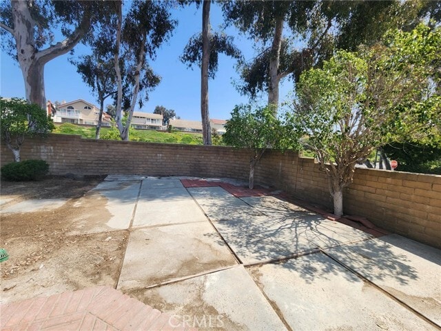 Building Photo - 2131 Seaview Dr