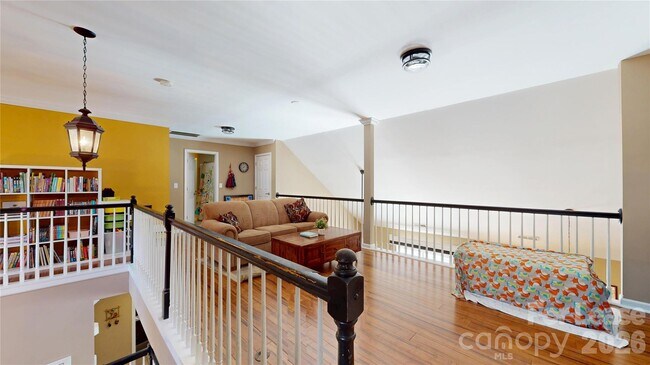 Building Photo - 10924 Alderbrook Ln