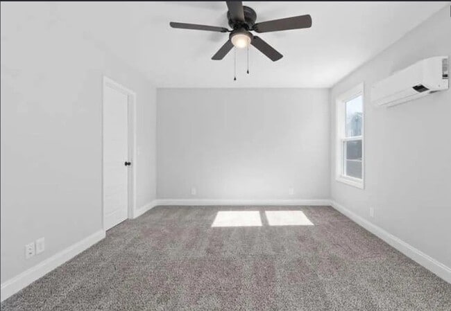 Building Photo - 64 W High St