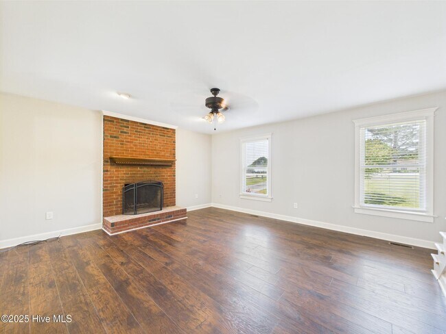 Building Photo - 10917 Fanny Brown Rd