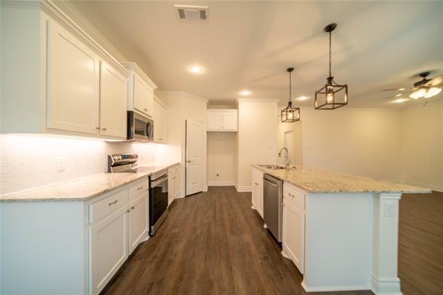 Building Photo - 8503 Christie Ln