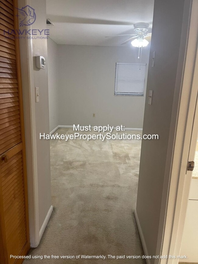 Building Photo - 616 Carleton St