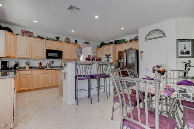 Building Photo - 875 Chaste Ct