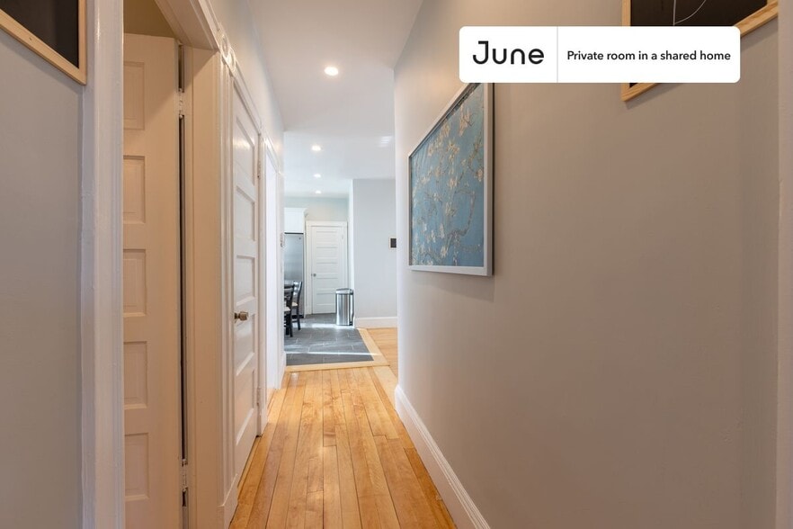 Building Photo - Room in Shared 4 bed/2 bath home