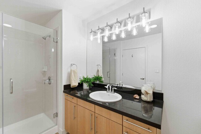 Building Photo - 2 Bedroom Flat for Rent at Plant 51 in Downtown San Jose