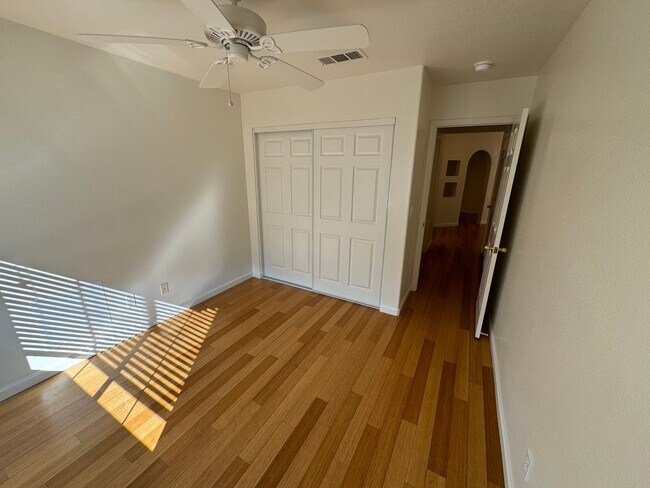 Building Photo - Single Story Home In The Heart Of Summerli...