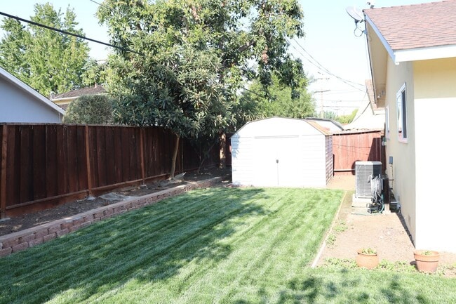 Building Photo - Cozy Ranch Style Home in the Heart of Campbell