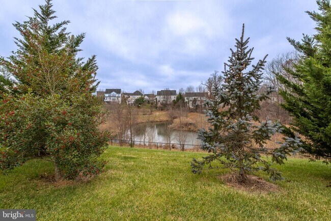Building Photo - 9314 Penrose St
