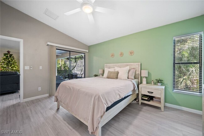 Building Photo - 17611 Marco Island Ln