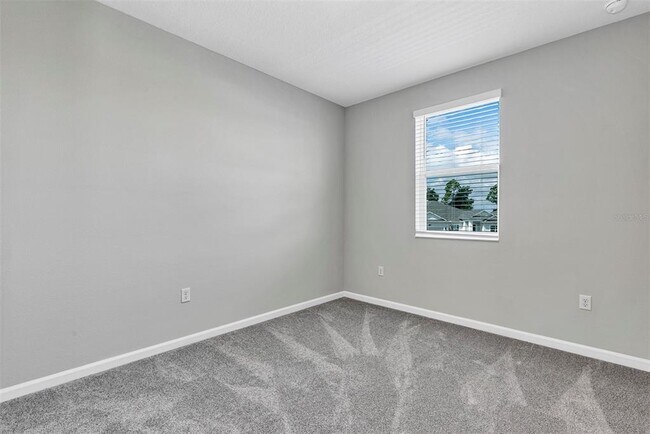 Building Photo - 518 Lady Palm St