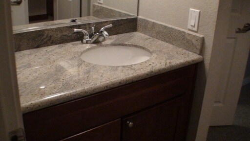 Building Photo - Modern condo near downtown Seattle! Parkin...