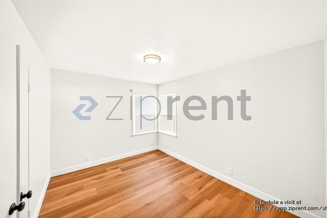 Building Photo - 13408 Ardath Ave