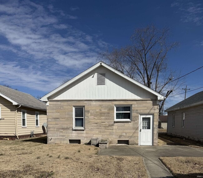 Building Photo - 1333 Hart St