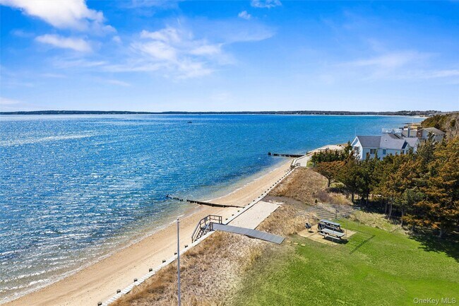 Building Photo - 580 Gin Ln