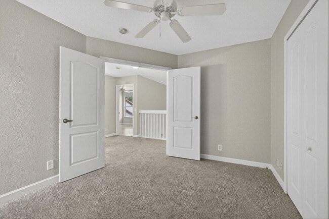 Building Photo - 131 Island Way