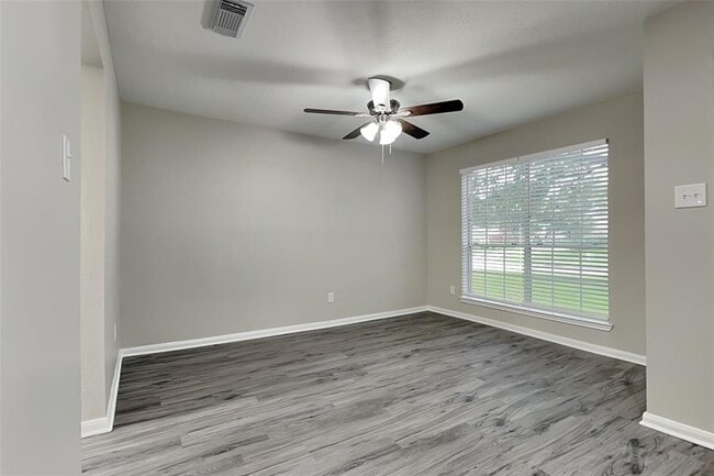 Building Photo - 2702 Fox View Cir