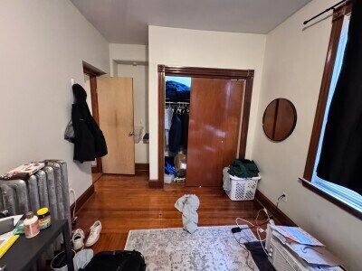 Building Photo - 20 Gibbs St