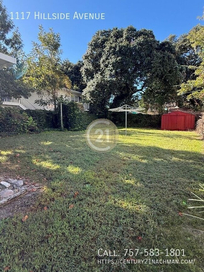 Building Photo - 1117 Hillside Ave