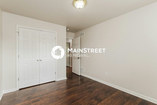 Building Photo - 3 Bedroom Pet-Friendly Home in SHEPHERDSVI...