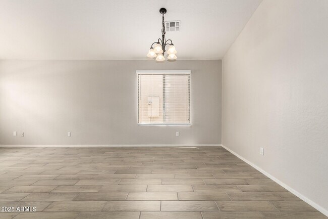 Building Photo - 8328 W Forest Grove Ave
