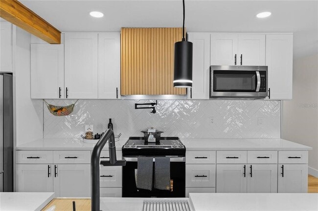 Building Photo - 4412 W Trilby Ave