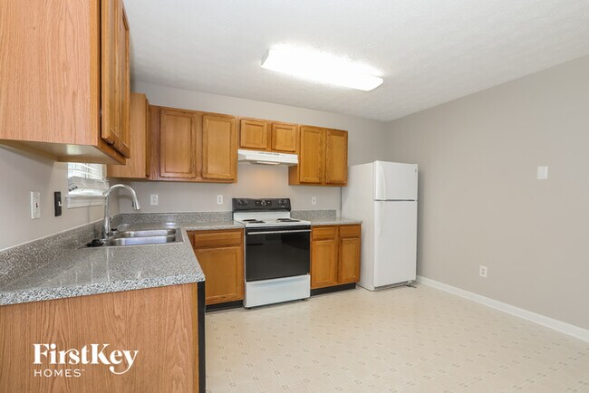 Building Photo - 7008 Setters Way