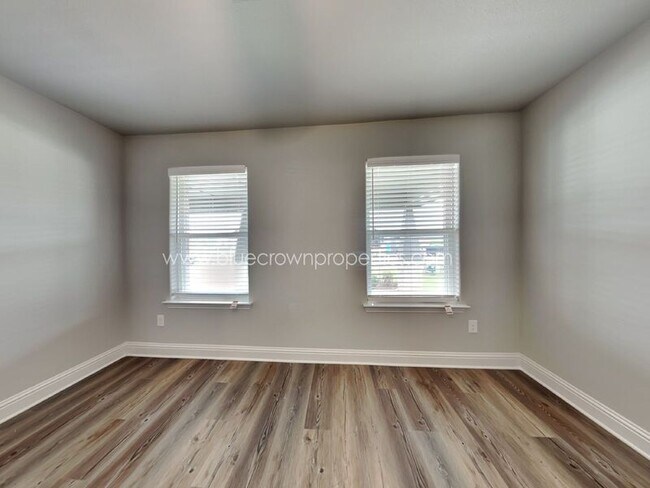 Building Photo - 2108 Gabriel Dr