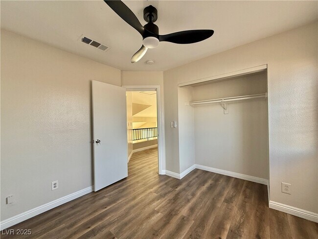 Building Photo - 1240 Lucky Gold Ct