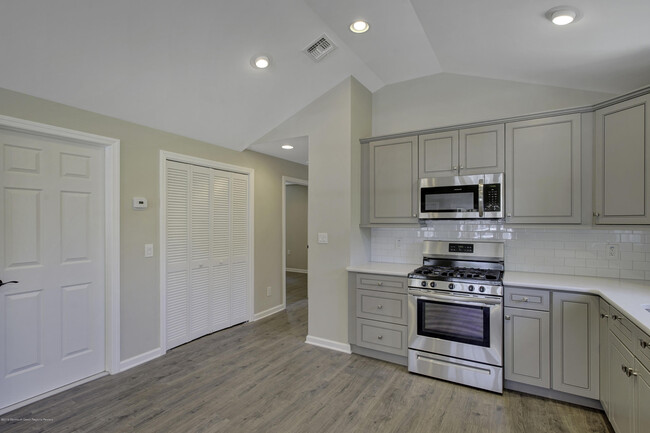 Building Photo - 2908 Alfaretta Pl