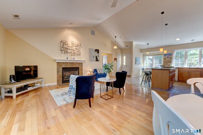 Building Photo - 46 Samuel Ln