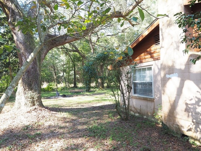 Building Photo - Charming Property in Magnolia Springs!