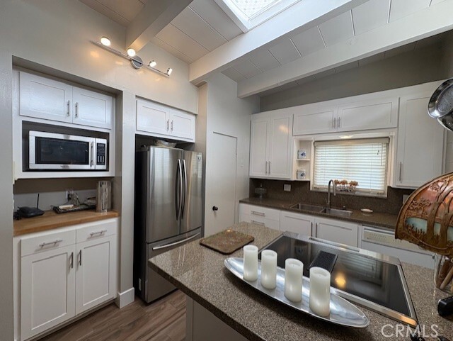 Building Photo - 34051 El Encanto Ave