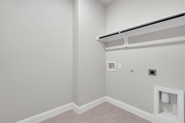 Building Photo - 3609 San Clemente Dr