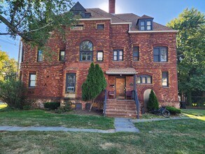 Building Photo - 720 Madison Ave