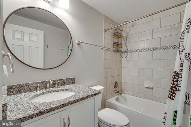 Building Photo - 3757 Hunting Creek Rd